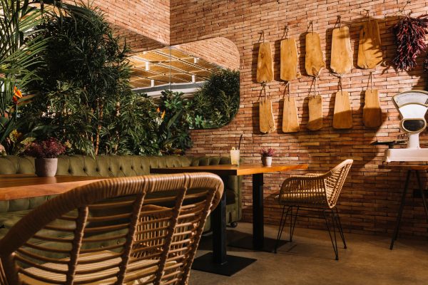 Revolutioniere dein Restaurant mit Resv 2 Revolutionize your restaurant with Resv